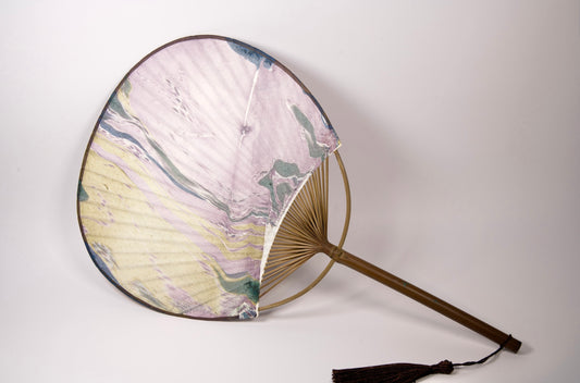 Lacquer Bamboo Fan - Traditional Chinese Craftsmanship